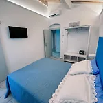 Piccola Stella Bed & Breakfast 3*