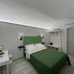 Piccola Stella Bed & Breakfast 3*