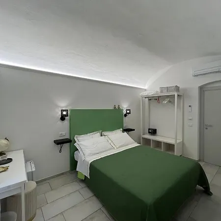 Piccola Stella Bed & Breakfast *